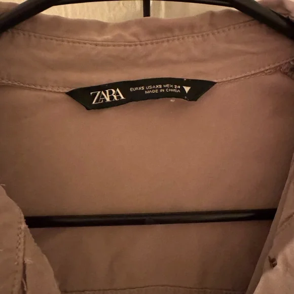 Zara Soft Button Up - Picture 2 of 2